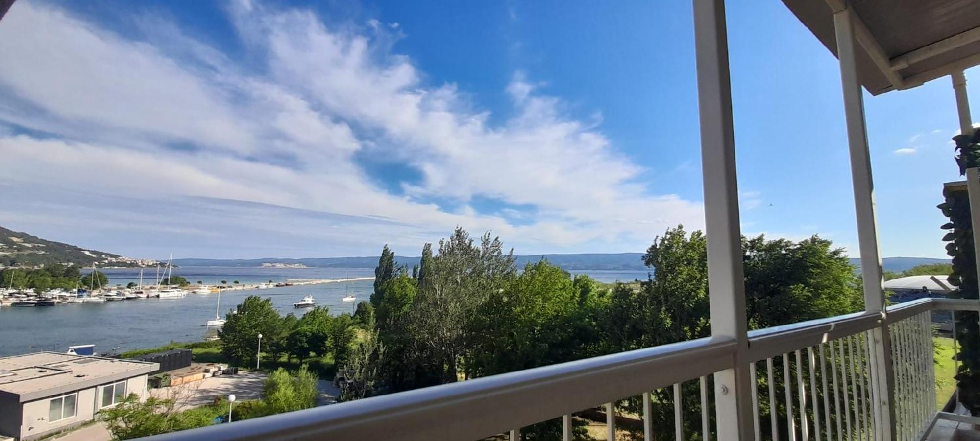 Apartment Sea View Mouth Cetina Omiš Eksteriør bilde