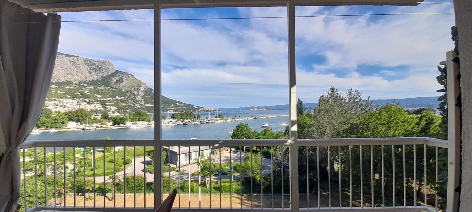 Apartment Sea View Mouth Cetina Omiš Eksteriør bilde
