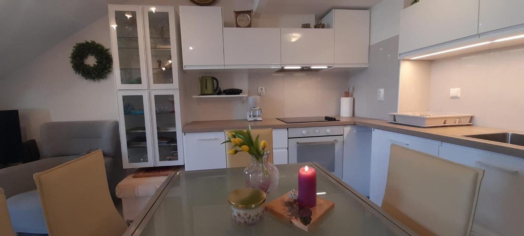Apartment Sea View Mouth Cetina Omiš Eksteriør bilde