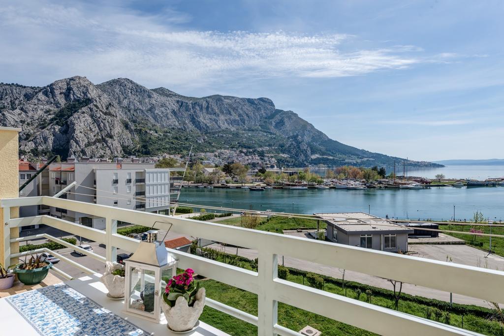 Apartment Sea View Mouth Cetina Omiš Eksteriør bilde