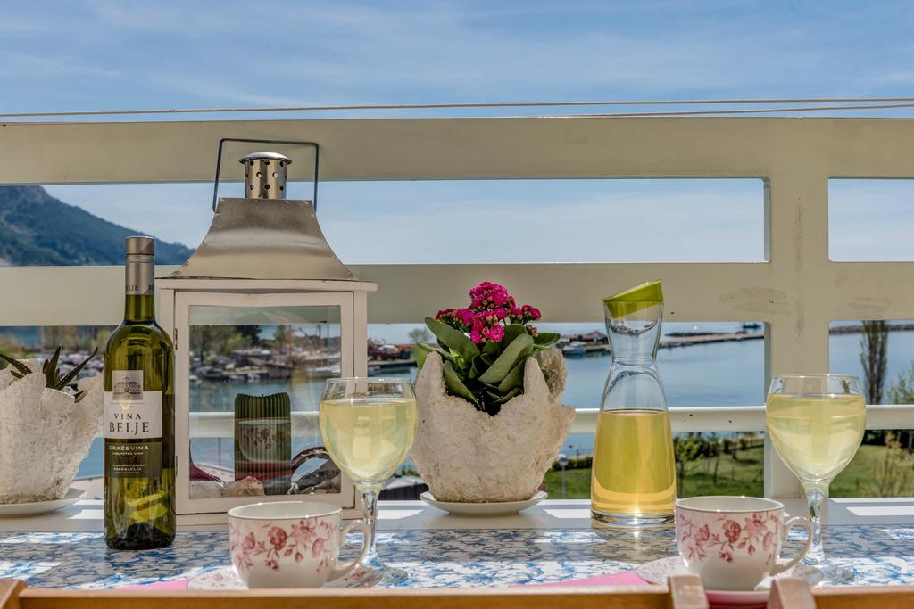 Apartment Sea View Mouth Cetina Omiš Eksteriør bilde